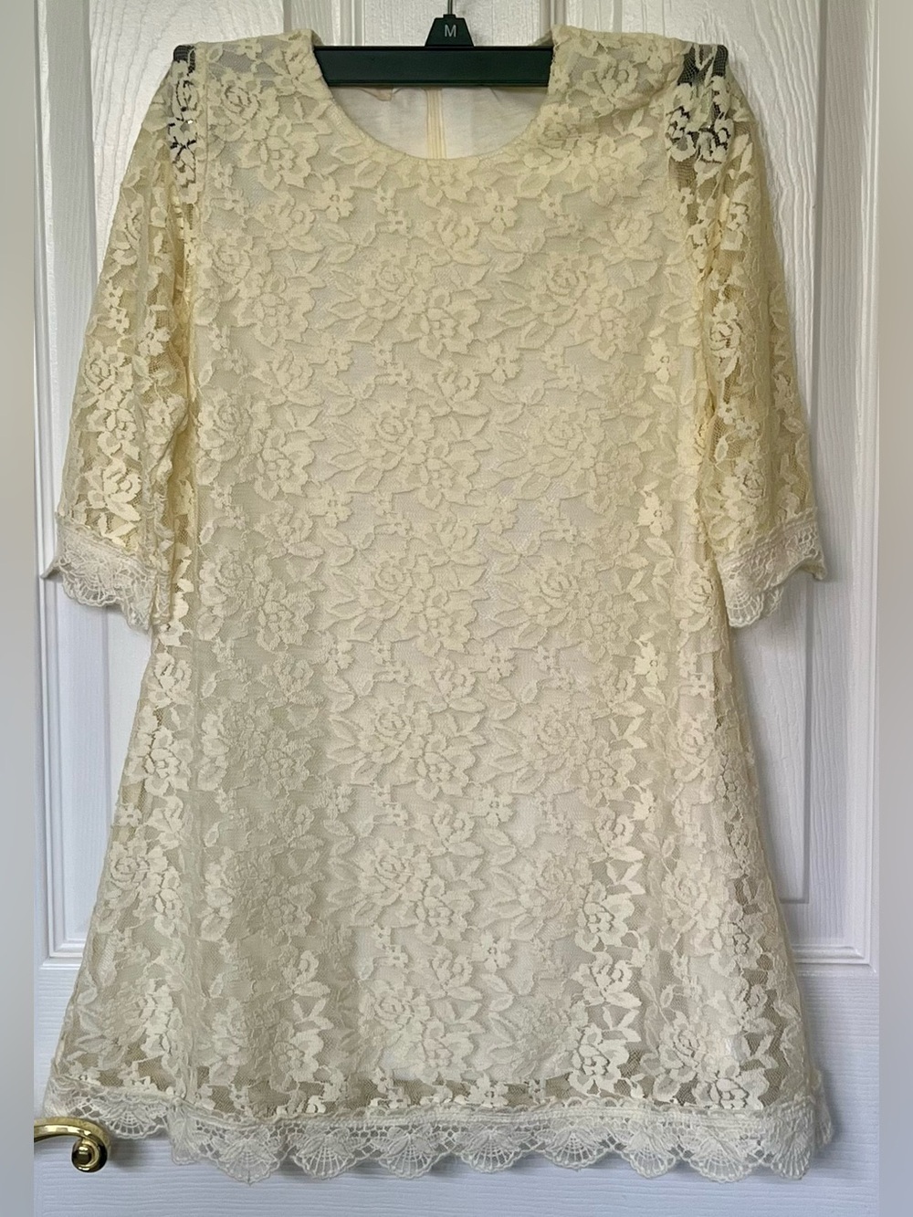 Women's Cream Lace Shift Dress